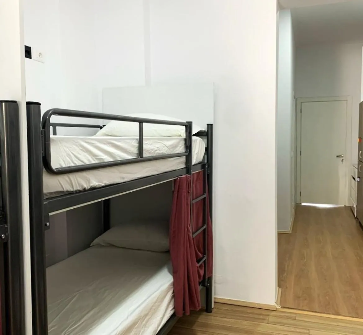 Hostal Albergue Mateo Himarë