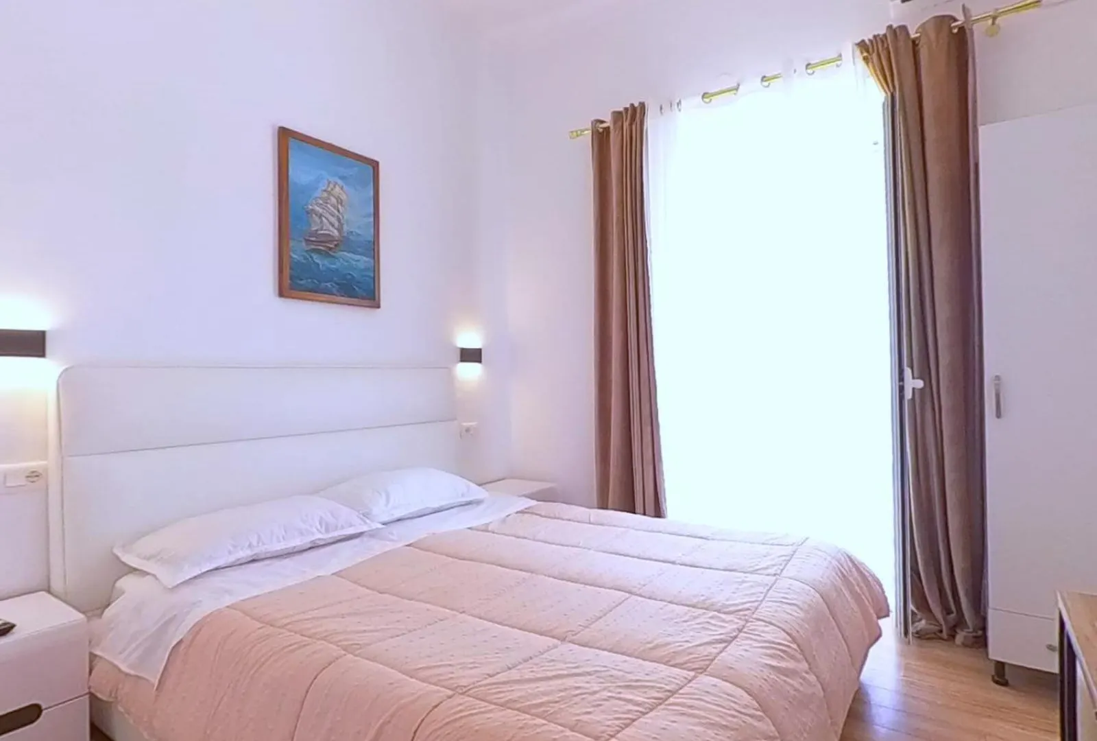 Albergue Mateo Himarë 0*,