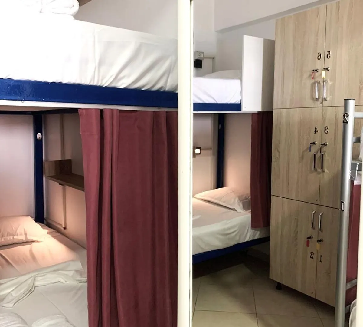Mateo Hostel Himare